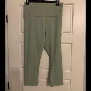 NWT  luluelemon Wonder Under HR Crop Leggings